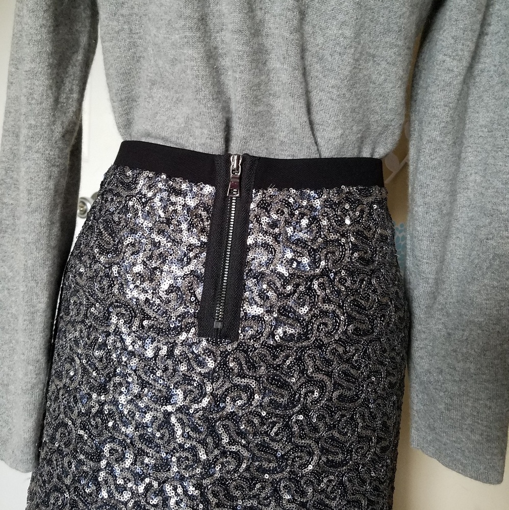 Karen Kane Silver Sequin Skirt New Large - Picture 6 of 7